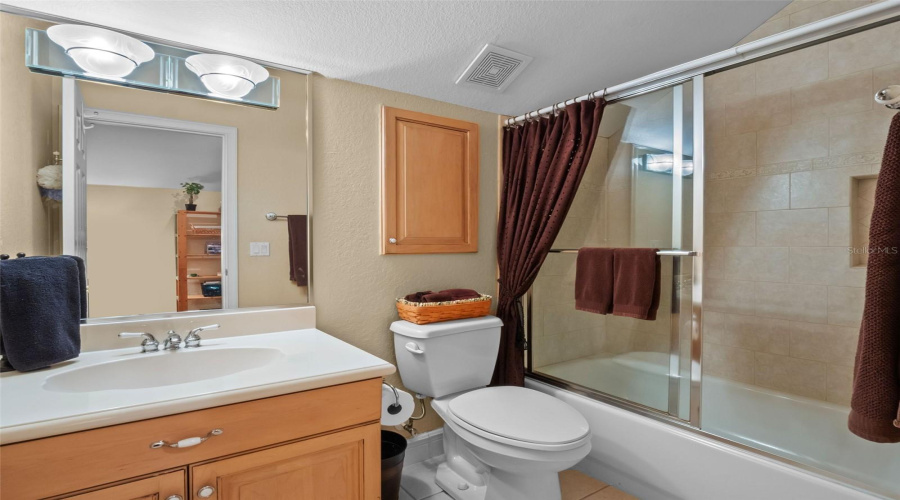 ORLANDO, Florida 32836, 4 Bedrooms Bedrooms, ,4 BathroomsBathrooms,Residential,For Sale,GREY HAWK,0,MFRO6324368