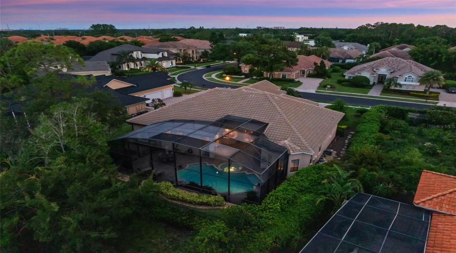 ORLANDO, Florida 32836, 4 Bedrooms Bedrooms, ,4 BathroomsBathrooms,Residential,For Sale,GREY HAWK,0,MFRO6324368