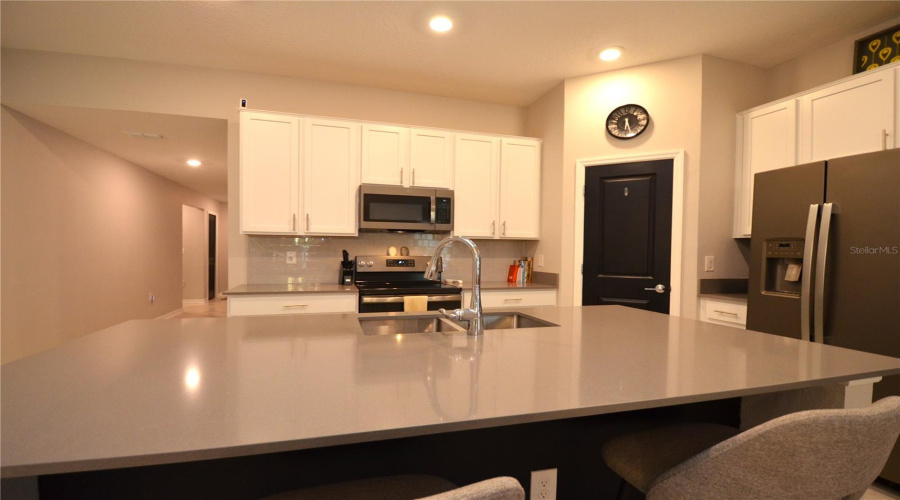 KISSIMMEE, Florida 34746, 3 Bedrooms Bedrooms, ,2 BathroomsBathrooms,Residential,For Sale,CRICKET CRADLE,0,MFRO6328307