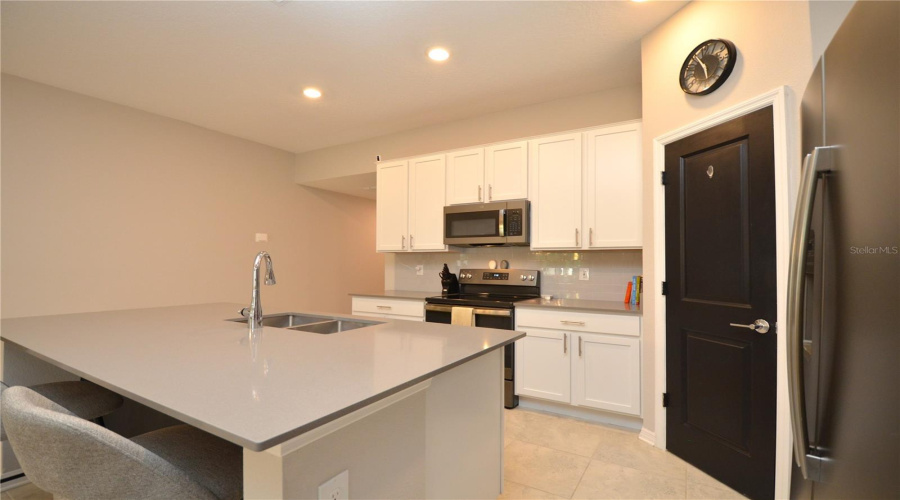 KISSIMMEE, Florida 34746, 3 Bedrooms Bedrooms, ,2 BathroomsBathrooms,Residential,For Sale,CRICKET CRADLE,0,MFRO6328307