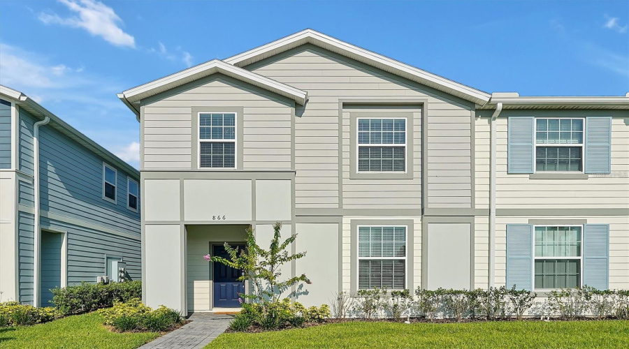 DAVENPORT, Florida 33897, 5 Bedrooms Bedrooms, ,4 BathroomsBathrooms,Residential,For Sale,PARADISE,0,MFRO6329700