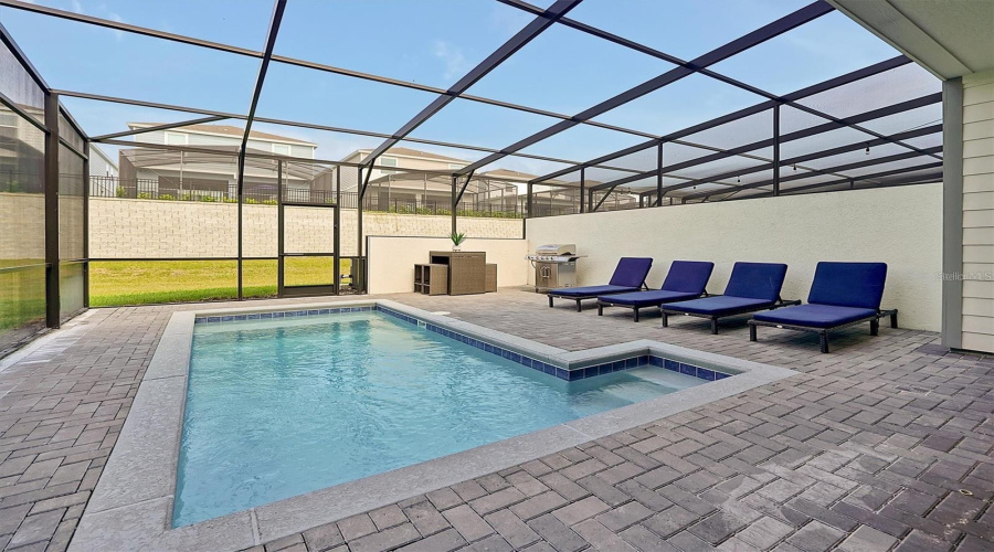 DAVENPORT, Florida 33897, 5 Bedrooms Bedrooms, ,4 BathroomsBathrooms,Residential,For Sale,PARADISE,0,MFRO6329700