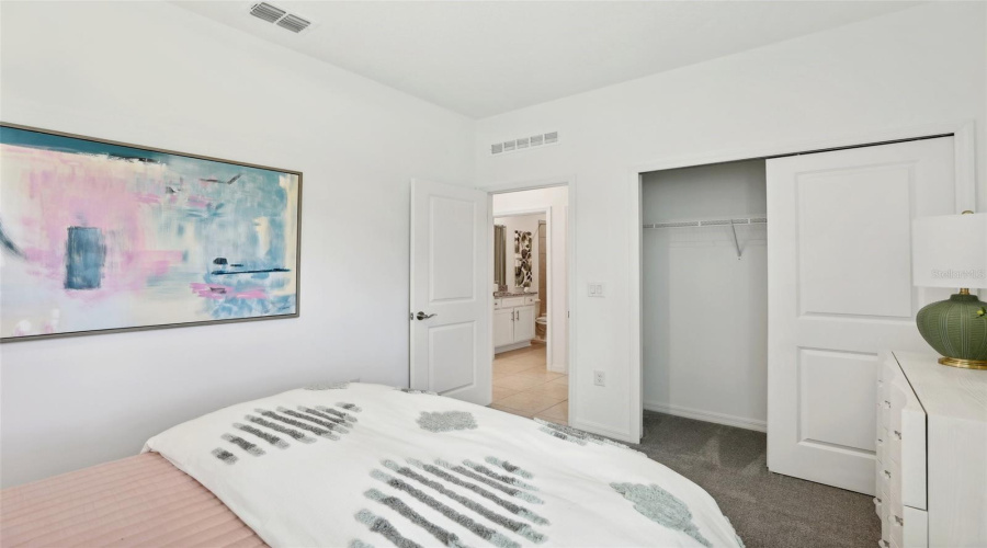 DAVENPORT, Florida 33837, 3 Bedrooms Bedrooms, ,2 BathroomsBathrooms,Residential,For Sale,MEADOW WALK,0,MFRO6329743