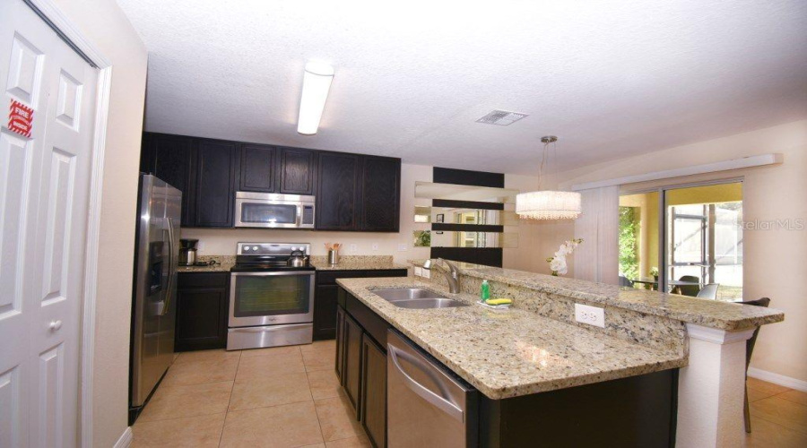 KISSIMMEE, Florida 34746, 4 Bedrooms Bedrooms, ,3 BathroomsBathrooms,Residential,For Sale,SANTOSH,0,MFRS5131429