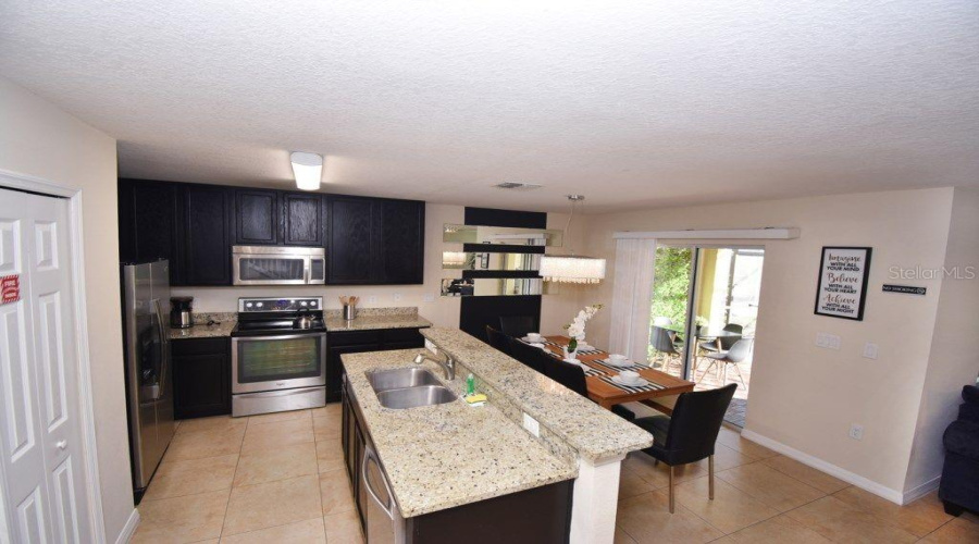 KISSIMMEE, Florida 34746, 4 Bedrooms Bedrooms, ,3 BathroomsBathrooms,Residential,For Sale,SANTOSH,0,MFRS5131429