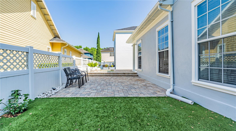CELEBRATION, Florida 34747, 5 Bedrooms Bedrooms, ,4 BathroomsBathrooms,Residential,For Sale,ROYCROFT,0,MFRO6329057