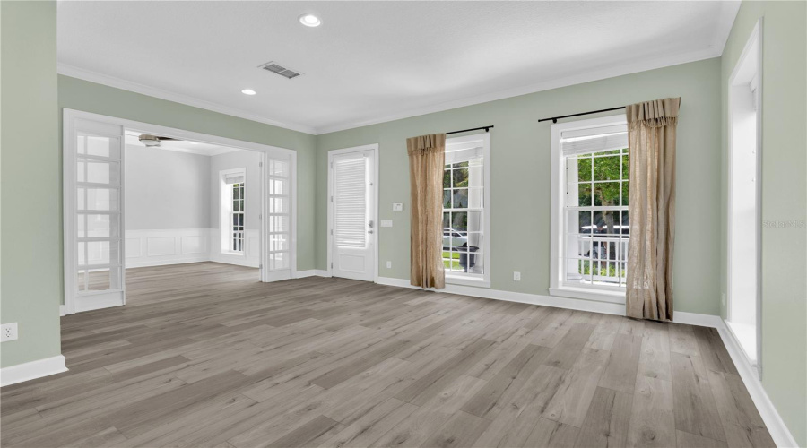 CELEBRATION, Florida 34747, 5 Bedrooms Bedrooms, ,4 BathroomsBathrooms,Residential,For Sale,ROYCROFT,0,MFRO6329057