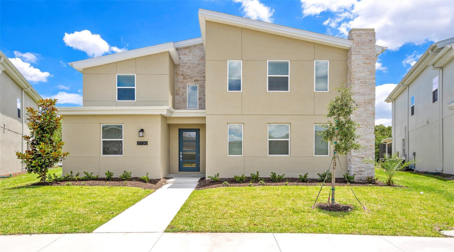 KISSIMMEE, Florida 34746, 8 Bedrooms Bedrooms, ,5 BathroomsBathrooms,Residential,For Sale,OXYMORON,0,MFRO6329235