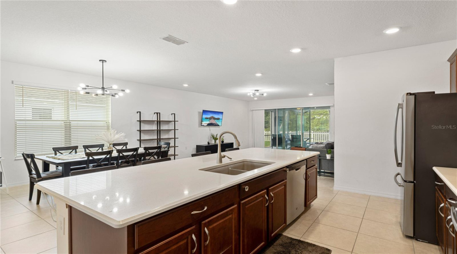 KISSIMMEE, Florida 34746, 4 Bedrooms Bedrooms, ,2 BathroomsBathrooms,Residential,For Sale,DAVENPORT CREEK,0,MFRO6329754