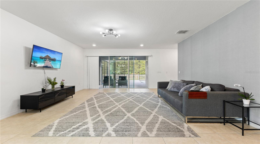 KISSIMMEE, Florida 34746, 4 Bedrooms Bedrooms, ,2 BathroomsBathrooms,Residential,For Sale,DAVENPORT CREEK,0,MFRO6329754