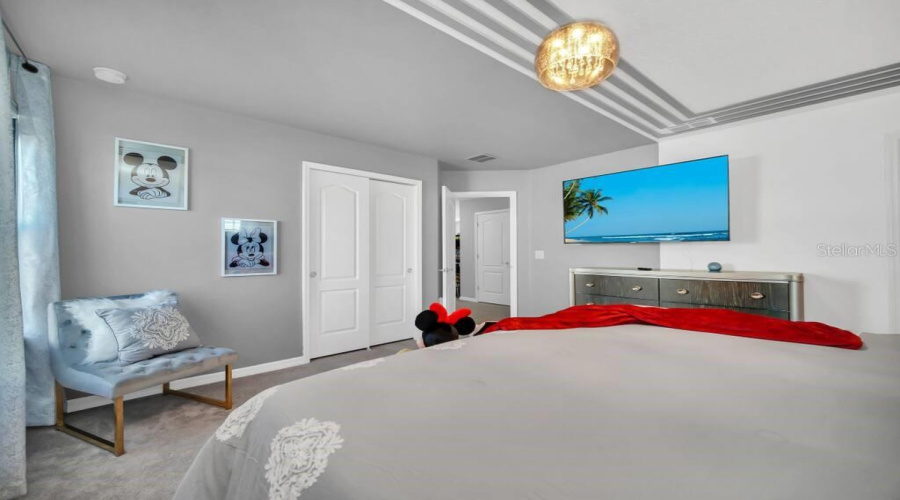 DAVENPORT, Florida 33837, 6 Bedrooms Bedrooms, ,4 BathroomsBathrooms,Residential,For Sale,OAKMOSS,0,MFRO6325578