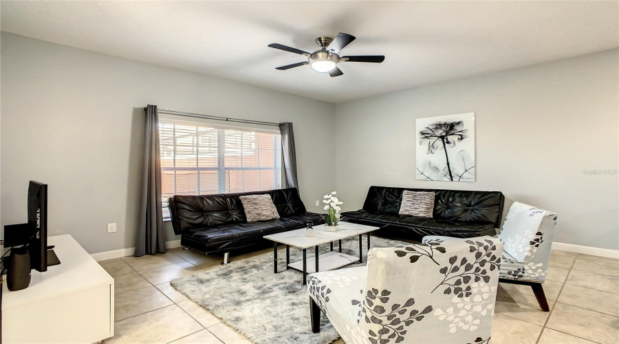 KISSIMMEE, Florida 34747, 4 Bedrooms Bedrooms, ,3 BathroomsBathrooms,Residential,For Sale,CANDY PALM,0,MFRO6291709