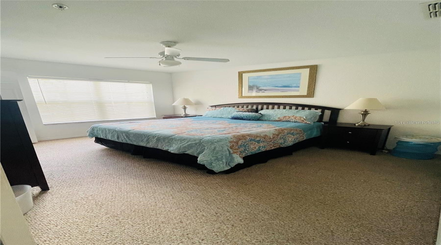 KISSIMMEE, Florida 34746, 4 Bedrooms Bedrooms, ,3 BathroomsBathrooms,Residential,For Sale,LODI,0,MFRO6269937