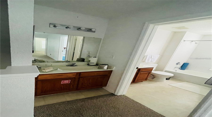 KISSIMMEE, Florida 34746, 4 Bedrooms Bedrooms, ,3 BathroomsBathrooms,Residential,For Sale,LODI,0,MFRO6269937