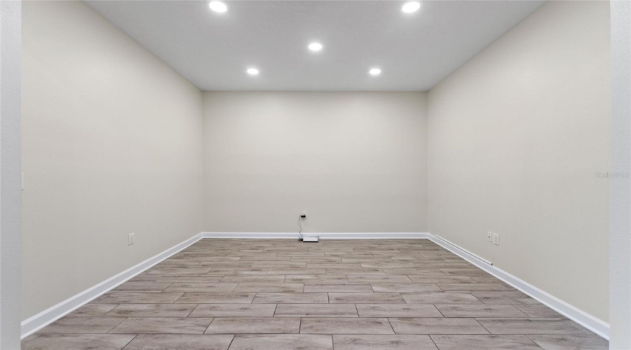 DAVENPORT, Florida 33896, 2 Bedrooms Bedrooms, ,2 BathroomsBathrooms,Residential,For Sale,QUAKER RIDGE LN,0,MFRS5131321