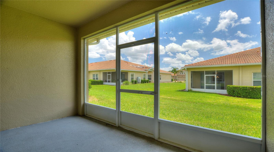 DAVENPORT, Florida 33896, 2 Bedrooms Bedrooms, ,2 BathroomsBathrooms,Residential,For Sale,QUAKER RIDGE LN,0,MFRS5131321