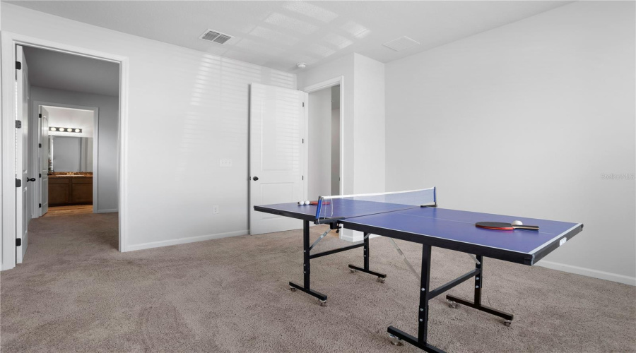 DAVENPORT, Florida 33837, 5 Bedrooms Bedrooms, ,3 BathroomsBathrooms,Residential,For Sale,SUGARWOOD,0,MFRO6329557