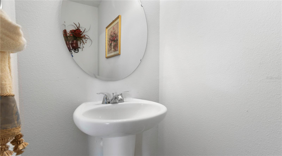 DAVENPORT, Florida 33837, 5 Bedrooms Bedrooms, ,3 BathroomsBathrooms,Residential,For Sale,SUGARWOOD,0,MFRO6329557