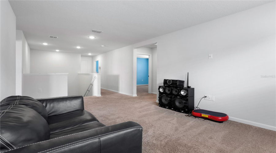 DAVENPORT, Florida 33837, 5 Bedrooms Bedrooms, ,3 BathroomsBathrooms,Residential,For Sale,SUGARWOOD,0,MFRO6329557