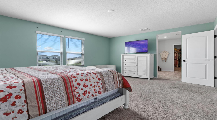 DAVENPORT, Florida 33837, 5 Bedrooms Bedrooms, ,3 BathroomsBathrooms,Residential,For Sale,SUGARWOOD,0,MFRO6329557