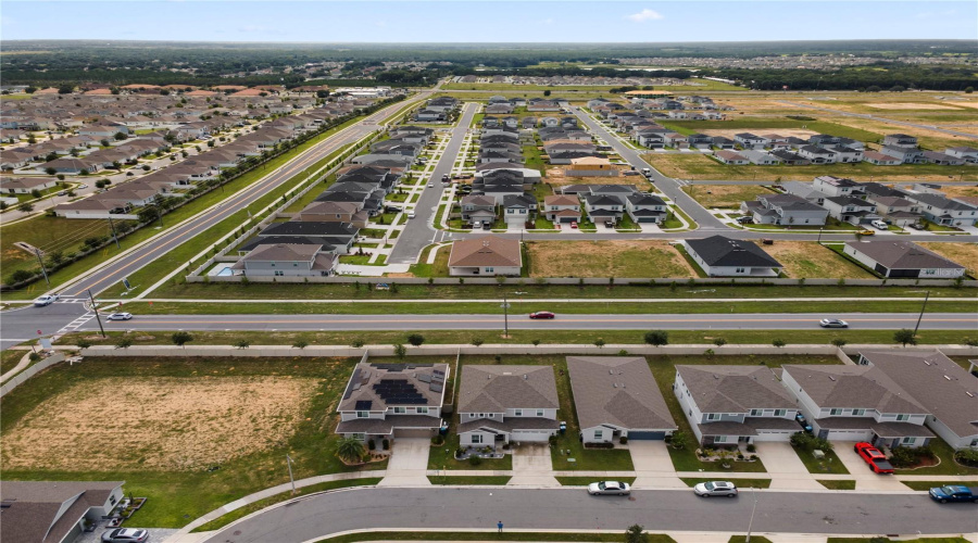 DAVENPORT, Florida 33837, 5 Bedrooms Bedrooms, ,3 BathroomsBathrooms,Residential,For Sale,SUGARWOOD,0,MFRO6329557