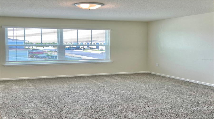 DAVENPORT, Florida 33896, 3 Bedrooms Bedrooms, ,2 BathroomsBathrooms,Residential,For Sale,STUNNING,0,MFRS5131322