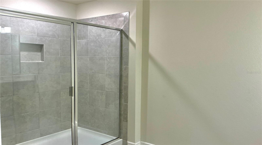 DAVENPORT, Florida 33896, 3 Bedrooms Bedrooms, ,2 BathroomsBathrooms,Residential,For Sale,STUNNING,0,MFRS5131322
