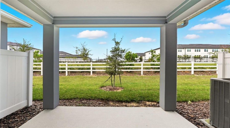 DAVENPORT, Florida 33896, 3 Bedrooms Bedrooms, ,2 BathroomsBathrooms,Residential,For Sale,STUNNING,0,MFRS5131322