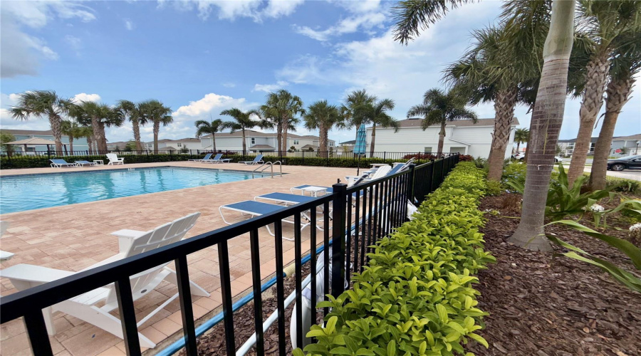 DAVENPORT, Florida 33896, 3 Bedrooms Bedrooms, ,2 BathroomsBathrooms,Residential,For Sale,STUNNING,0,MFRS5131322