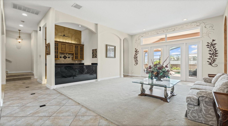 Formal Living and Bar