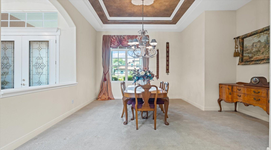 Formal Dining