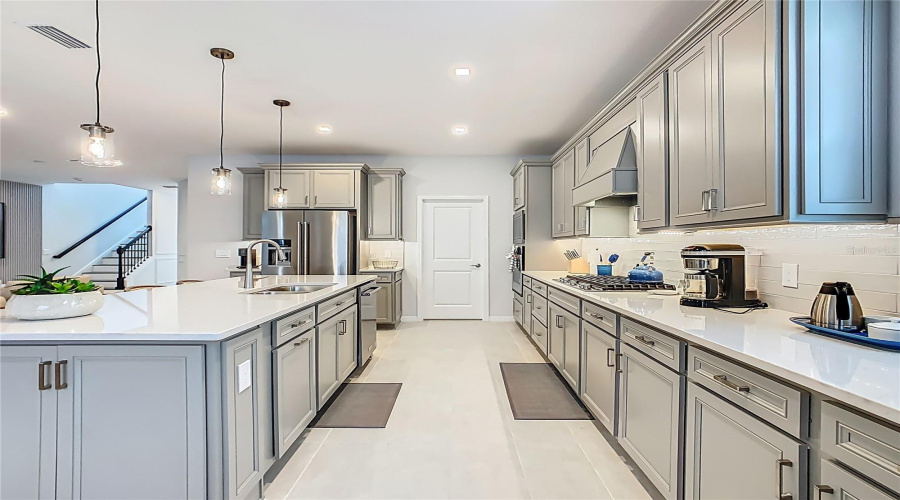 ORLANDO, Florida 32836, 5 Bedrooms Bedrooms, ,4 BathroomsBathrooms,Residential,For Sale,PARKVIEW RESERVE,0,MFRO6328563