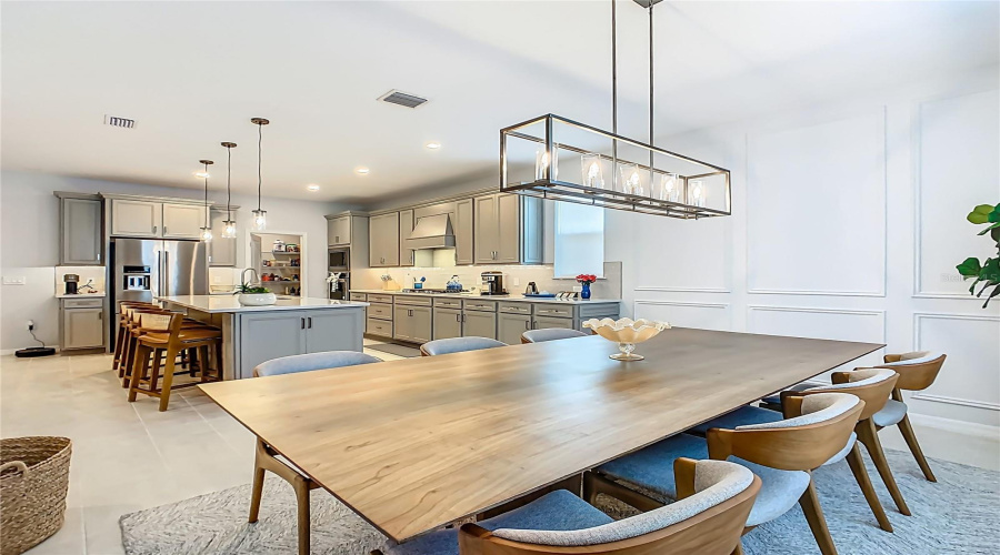 ORLANDO, Florida 32836, 5 Bedrooms Bedrooms, ,4 BathroomsBathrooms,Residential,For Sale,PARKVIEW RESERVE,0,MFRO6328563