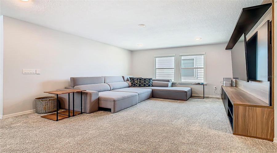 ORLANDO, Florida 32836, 5 Bedrooms Bedrooms, ,4 BathroomsBathrooms,Residential,For Sale,PARKVIEW RESERVE,0,MFRO6328563