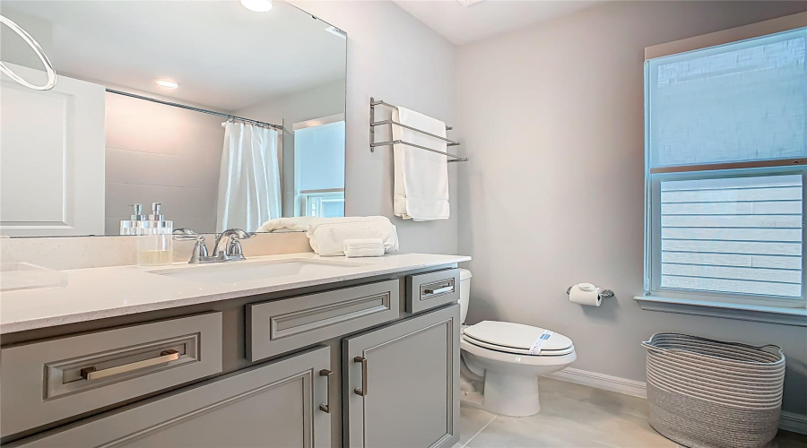 ORLANDO, Florida 32836, 5 Bedrooms Bedrooms, ,4 BathroomsBathrooms,Residential,For Sale,PARKVIEW RESERVE,0,MFRO6328563