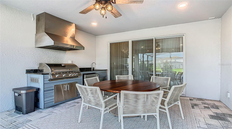 ORLANDO, Florida 32836, 5 Bedrooms Bedrooms, ,4 BathroomsBathrooms,Residential,For Sale,PARKVIEW RESERVE,0,MFRO6328563
