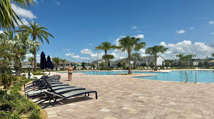 KISSIMMEE, Florida 34746, 4 Bedrooms Bedrooms, ,3 BathroomsBathrooms,Residential,For Sale,POCKY,0,MFRS5131479