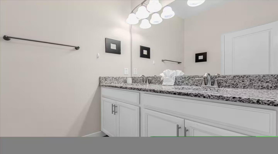 KISSIMMEE, Florida 34746, 5 Bedrooms Bedrooms, ,4 BathroomsBathrooms,Residential,For Sale,PEQUOD,0,MFRG5100044
