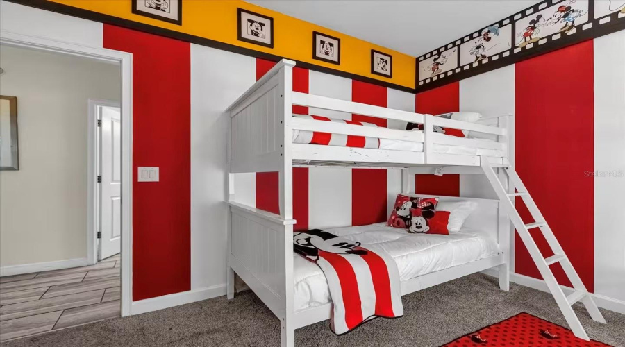 KISSIMMEE, Florida 34746, 5 Bedrooms Bedrooms, ,4 BathroomsBathrooms,Residential,For Sale,PEQUOD,0,MFRG5100044