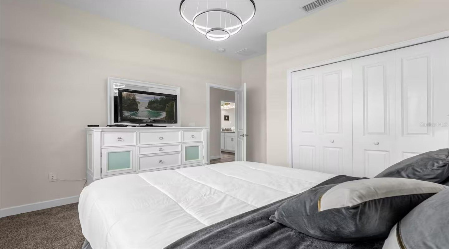 KISSIMMEE, Florida 34746, 5 Bedrooms Bedrooms, ,4 BathroomsBathrooms,Residential,For Sale,PEQUOD,0,MFRG5100044