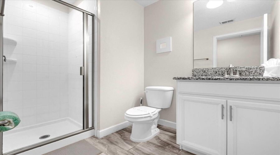 KISSIMMEE, Florida 34746, 5 Bedrooms Bedrooms, ,4 BathroomsBathrooms,Residential,For Sale,PEQUOD,0,MFRG5100044