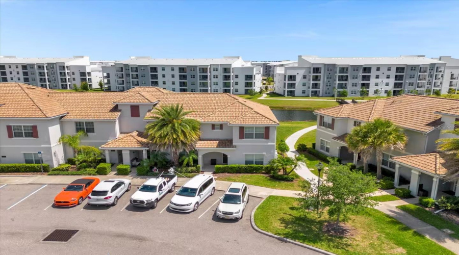 KISSIMMEE, Florida 34746, 5 Bedrooms Bedrooms, ,4 BathroomsBathrooms,Residential,For Sale,PEQUOD,0,MFRG5100044