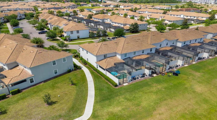 KISSIMMEE, Florida 34746, 5 Bedrooms Bedrooms, ,4 BathroomsBathrooms,Residential,For Sale,PEQUOD,0,MFRG5100044