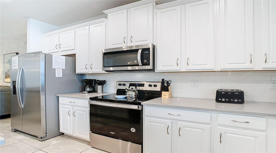 KISSIMMEE, Florida 34747, 4 Bedrooms Bedrooms, ,4 BathroomsBathrooms,Residential,For Sale,AMELIA DOWNS,0,MFRO6239583