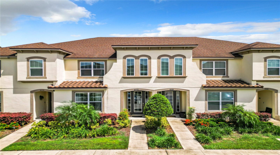 KISSIMMEE, Florida 34747, 4 Bedrooms Bedrooms, ,4 BathroomsBathrooms,Residential,For Sale,AMELIA DOWNS,0,MFRO6239583