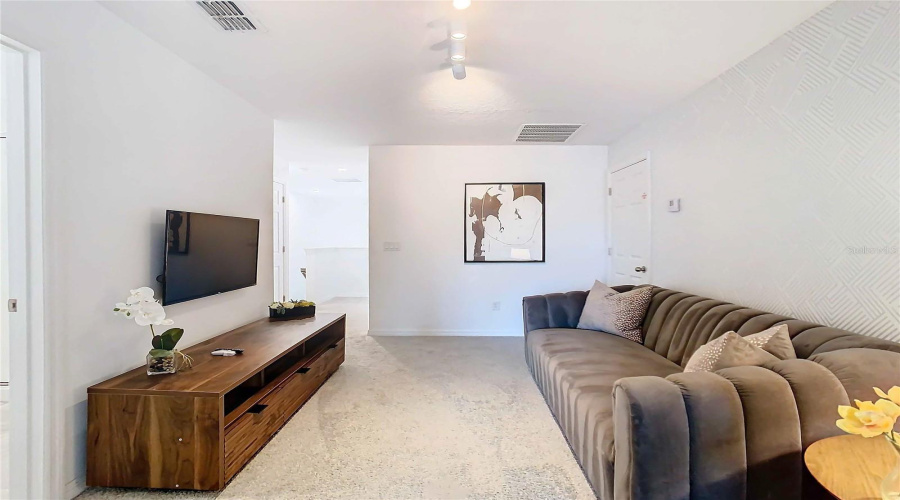 KISSIMMEE, Florida 34747, 4 Bedrooms Bedrooms, ,4 BathroomsBathrooms,Residential,For Sale,AMELIA DOWNS,0,MFRO6239583