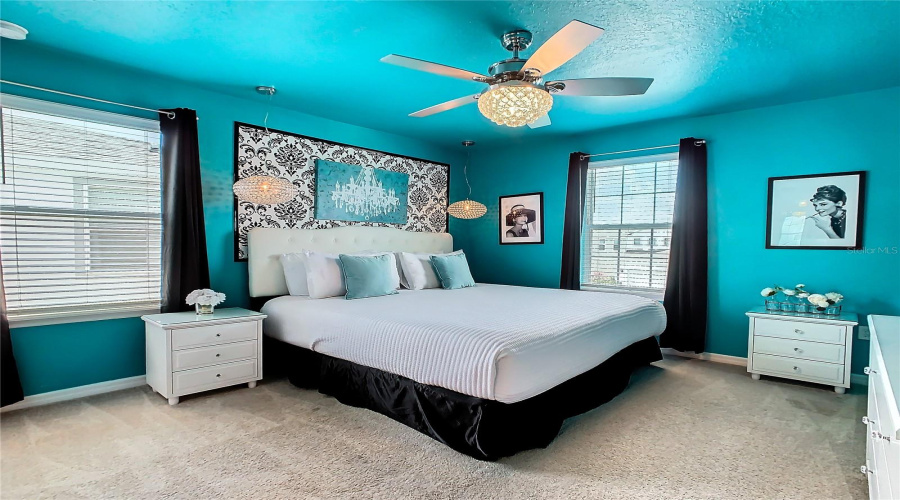 DAVENPORT, Florida 33897, 7 Bedrooms Bedrooms, ,5 BathroomsBathrooms,Residential,For Sale,LILAC,0,MFRO6281370