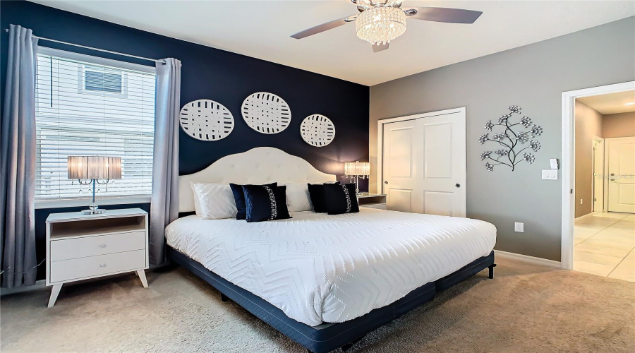 DAVENPORT, Florida 33897, 7 Bedrooms Bedrooms, ,5 BathroomsBathrooms,Residential,For Sale,LILAC,0,MFRO6281370