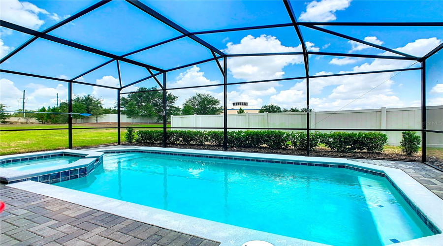 DAVENPORT, Florida 33897, 7 Bedrooms Bedrooms, ,5 BathroomsBathrooms,Residential,For Sale,LILAC,0,MFRO6281370