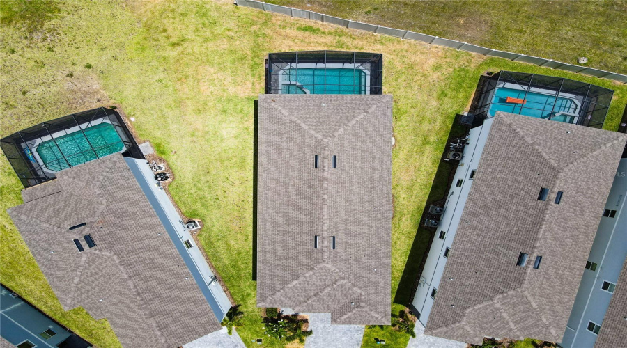 DAVENPORT, Florida 33897, 7 Bedrooms Bedrooms, ,5 BathroomsBathrooms,Residential,For Sale,LILAC,0,MFRO6281370